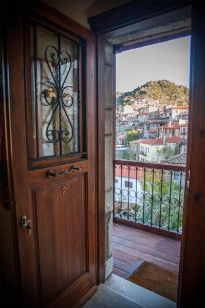 Despotikon Dimitsana Guest House - Ξενώνας Δεσποτικόν Αντωνόπουλου ภายนอก รูปภาพ